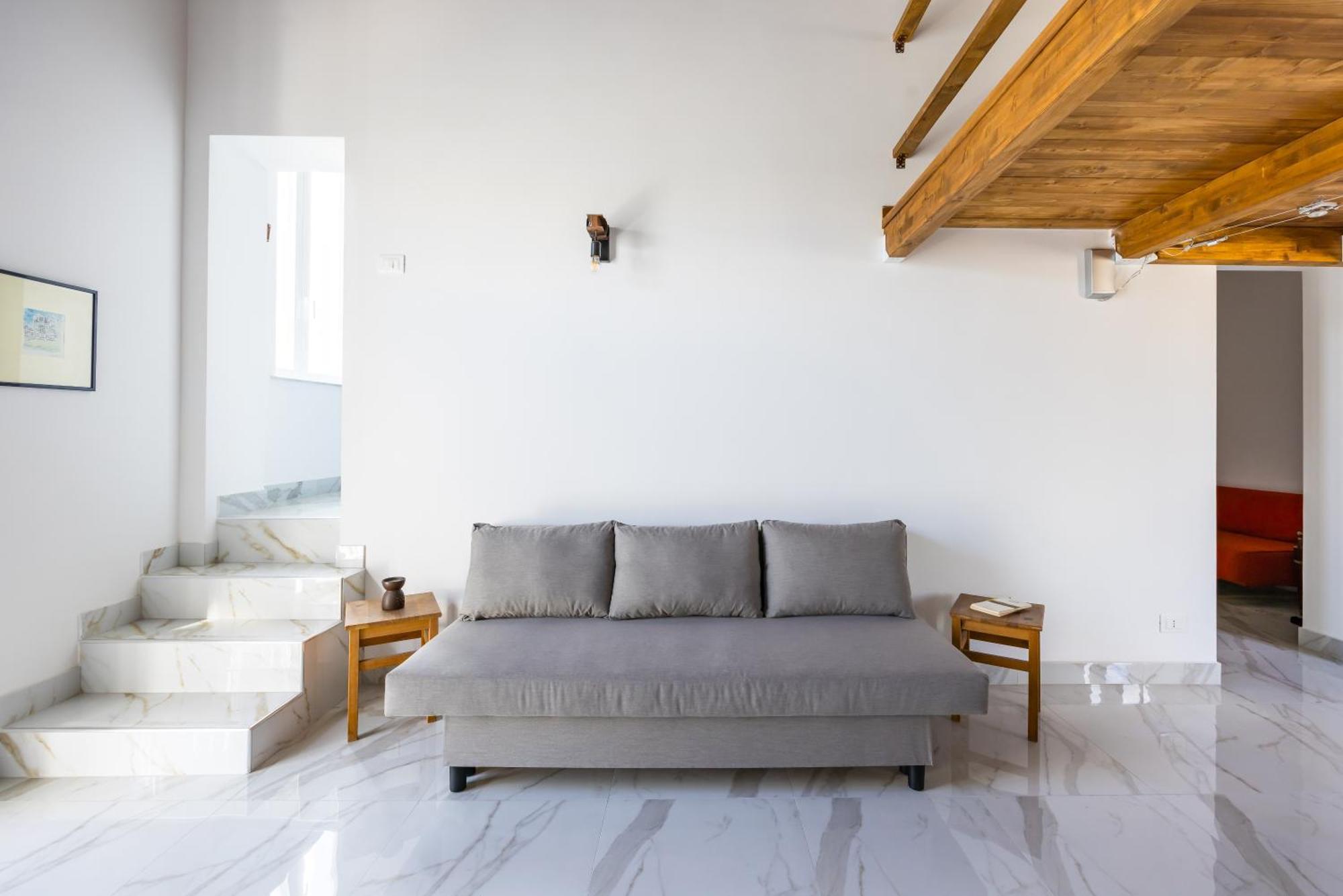 Carrozzieri Nest At Historical Center Διαμέρισμα Νάπολη Εξωτερικό φωτογραφία